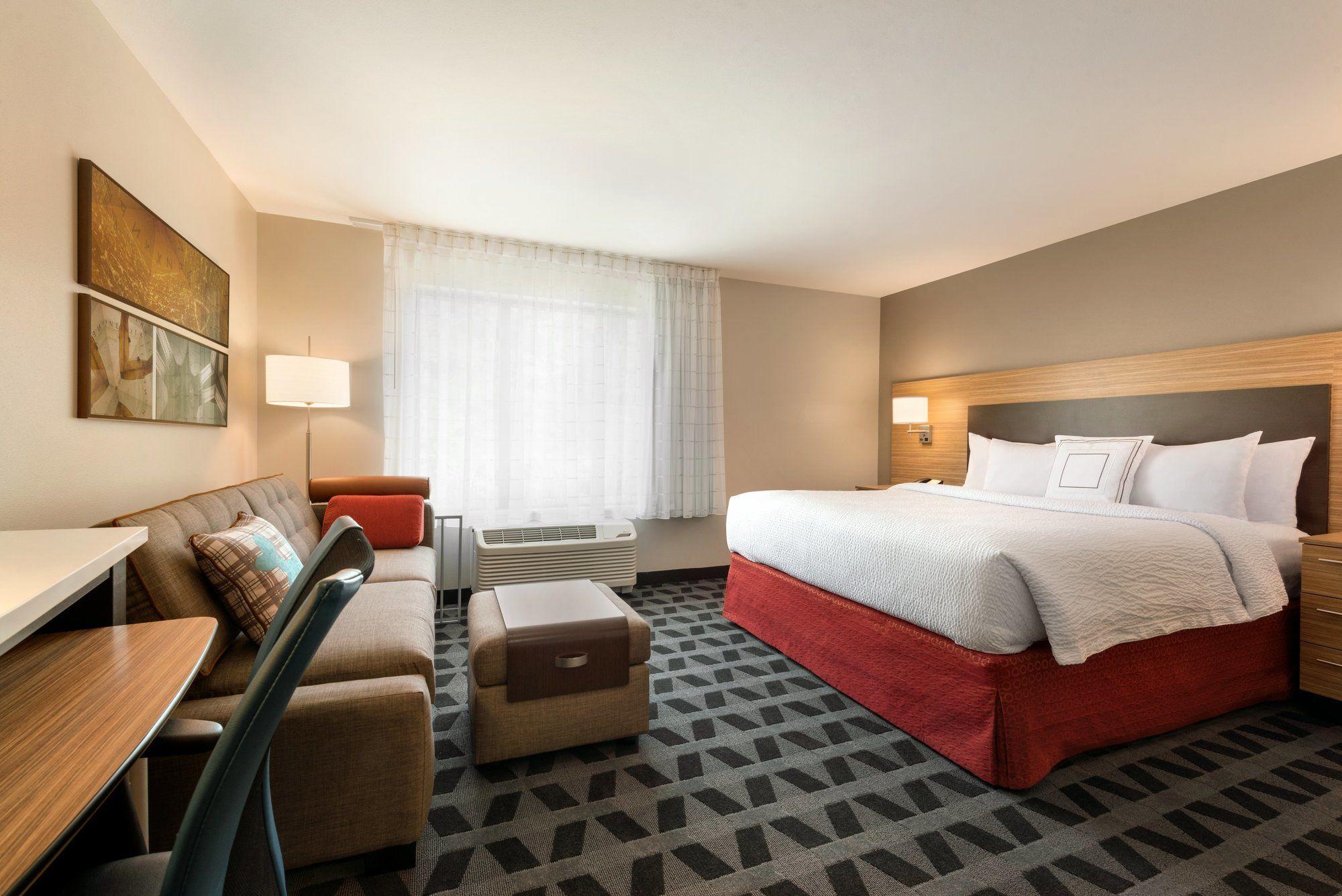 Towneplace Suites By Marriott Pittsburgh Airport/Robinson Township Exterior photo