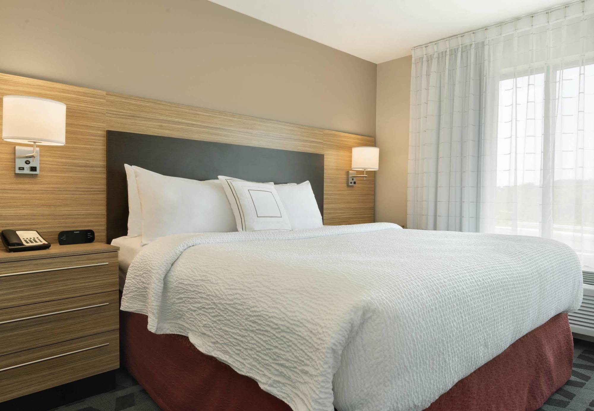 Towneplace Suites By Marriott Pittsburgh Airport/Robinson Township Exterior photo